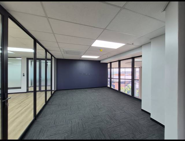 214M² OFFICE TO LET IN SANDOWN